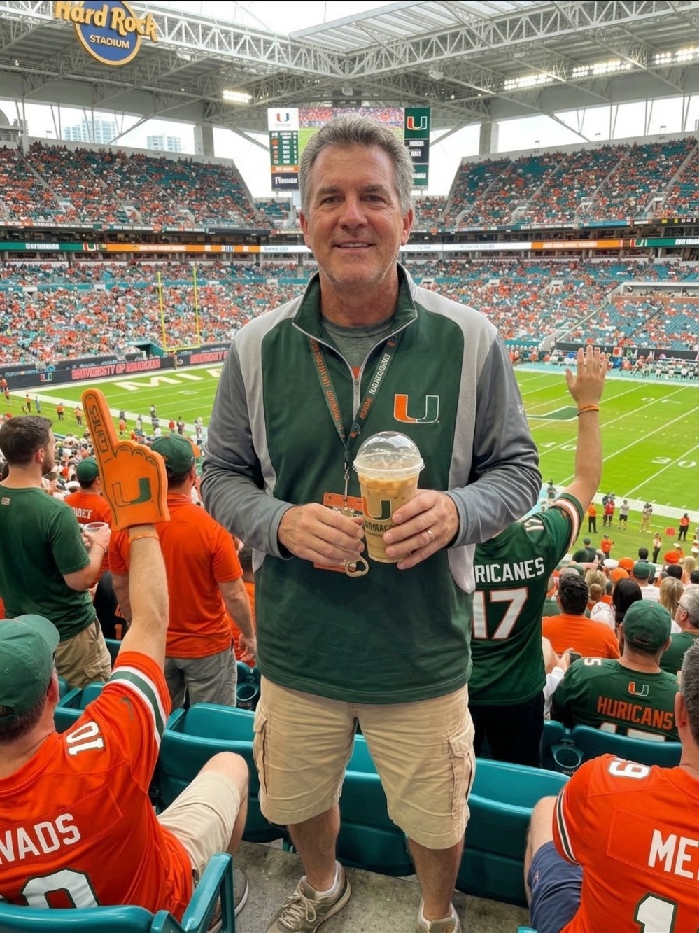 University of Miami Hurricanes Men’s XL Half Zip Pullover NCAA